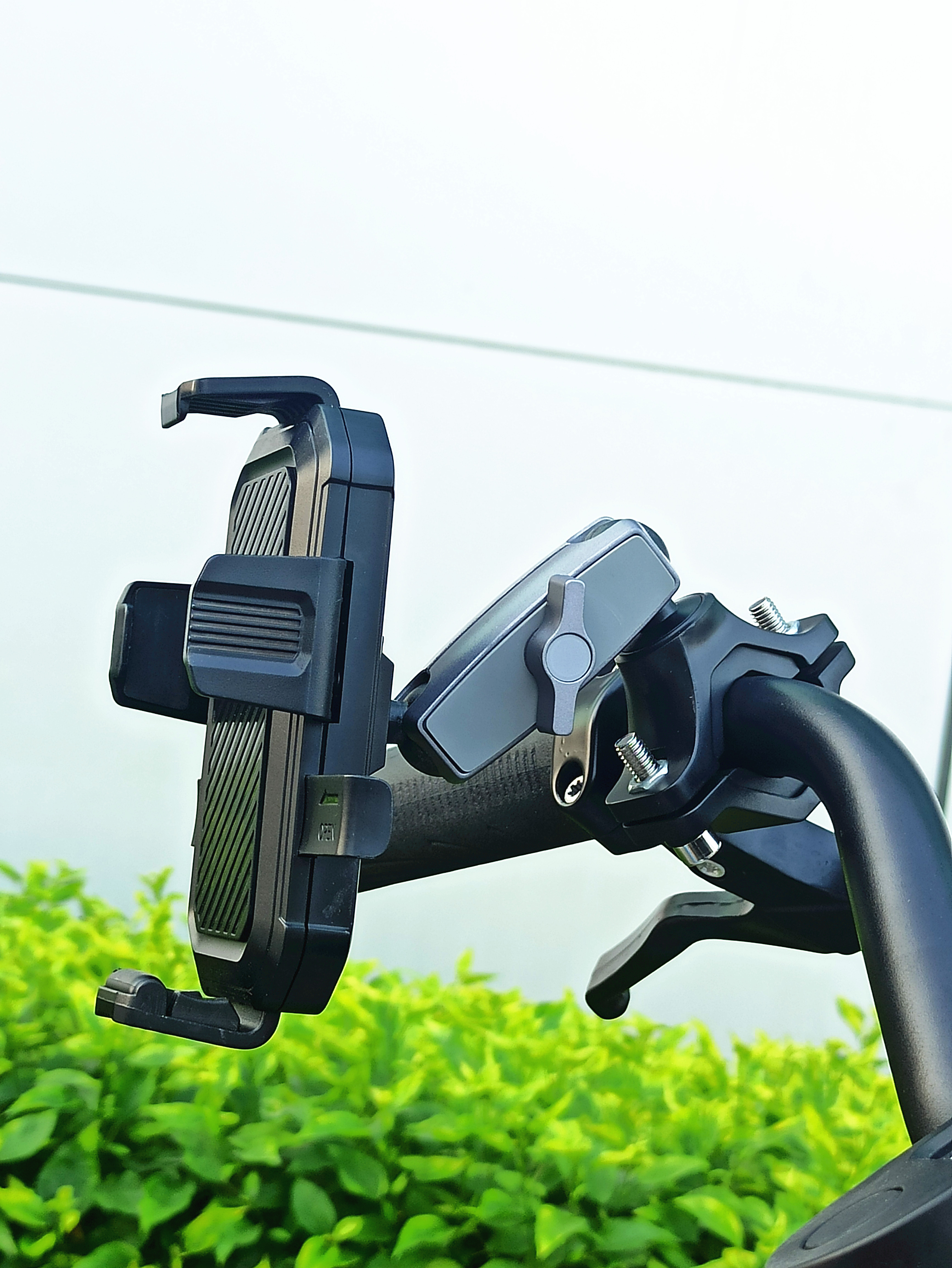 Bicycle and motorcycle phone holder system